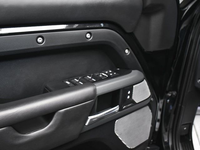 2024 Land Rover Defender 130 X - 23011158 - 8