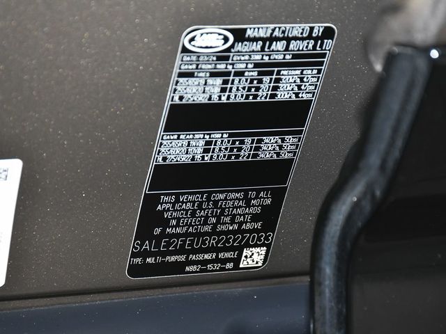 2024 Land Rover Defender 130 X-Dynamic SE - 22999801 - 17