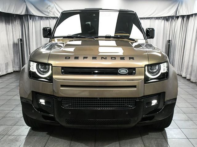 2024 Land Rover Defender 130 X-Dynamic SE - 22999801 - 1