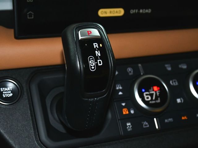 2024 Land Rover Defender 130 X-Dynamic SE - 22999801 - 29