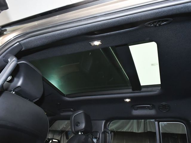 2024 Land Rover Defender 130 X-Dynamic SE - 22999801 - 50