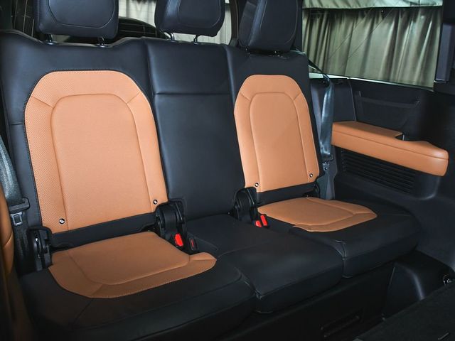 2024 Land Rover Defender 130 X-Dynamic SE - 22999801 - 60