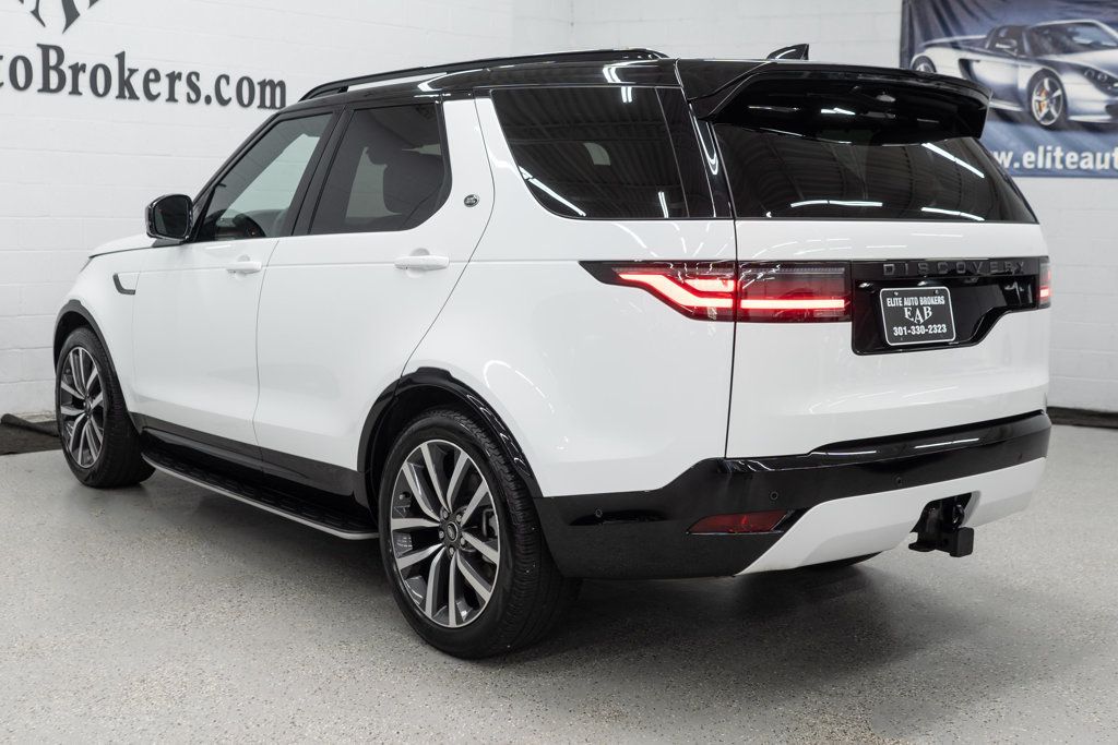 2024 Land Rover Discovery P300 Dynamic SE photo 45