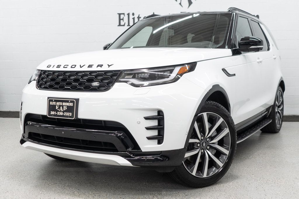 2024 Land Rover Discovery P300 Dynamic SE photo 58