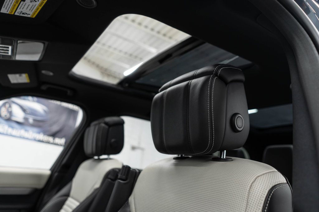 Land Rover Discovery photo 10