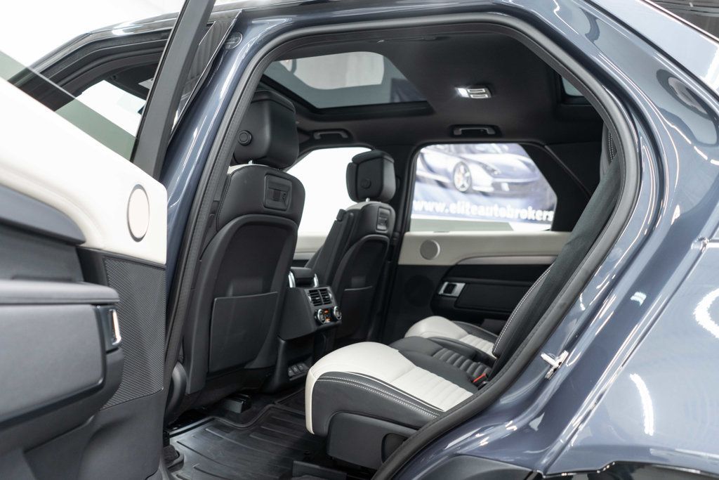Land Rover Discovery photo 17