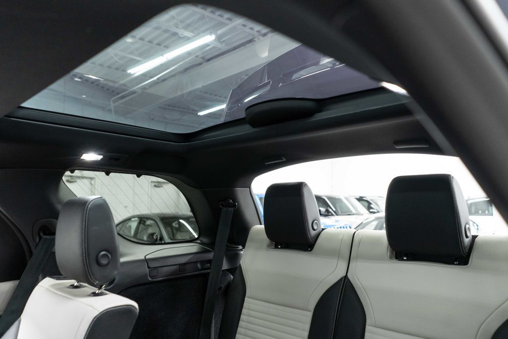 Land Rover Discovery photo 19