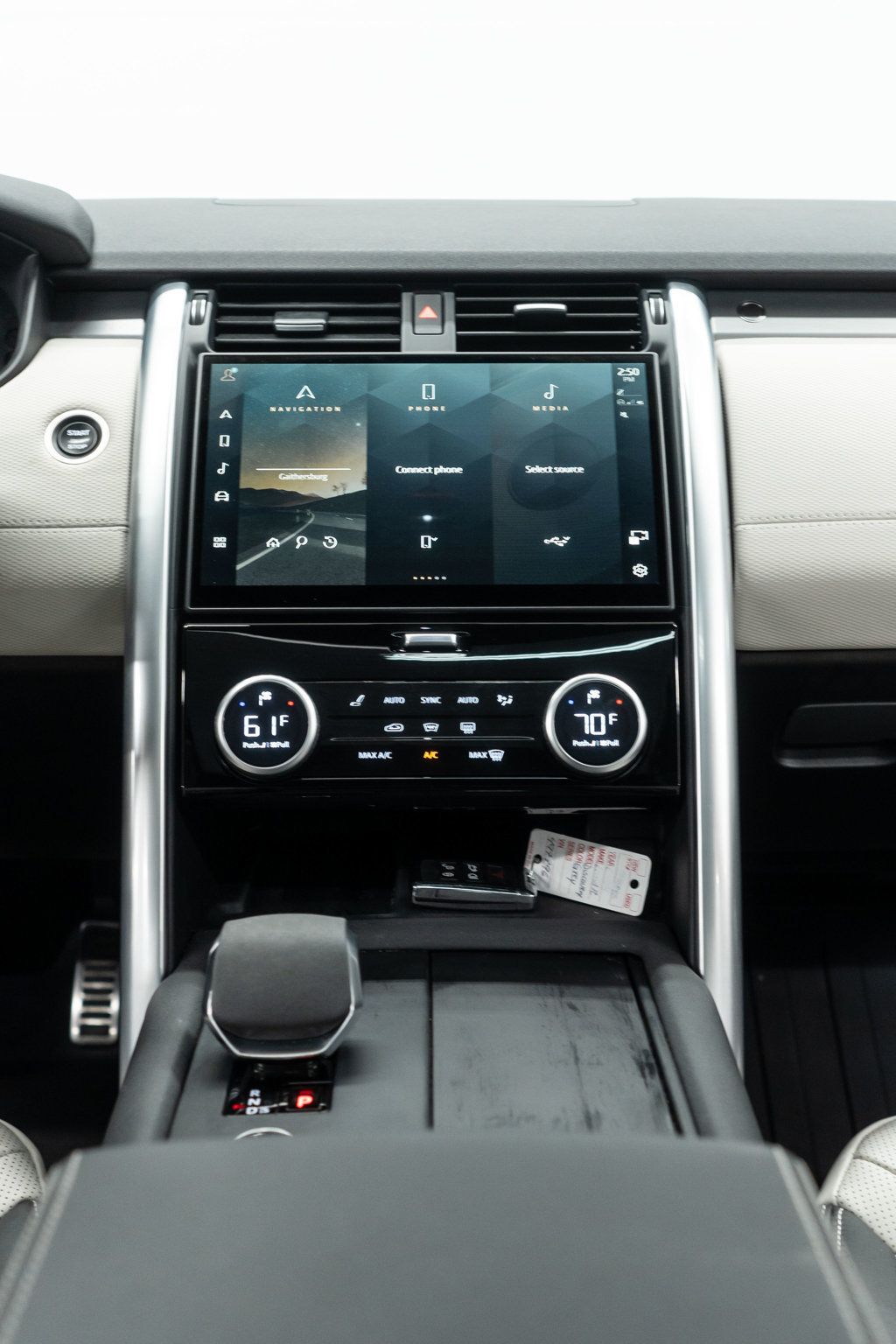 Land Rover Discovery photo 26