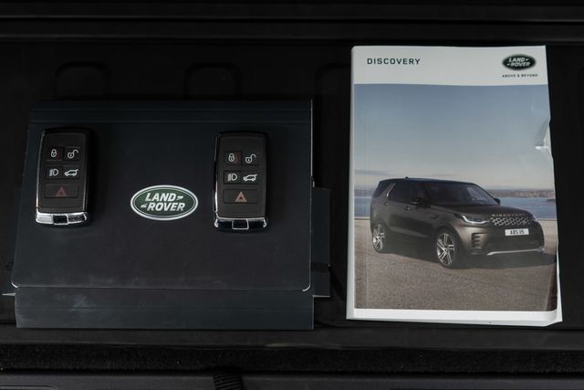 2024 Land Rover Discovery P300 Dynamic SE - 23029327 - 53