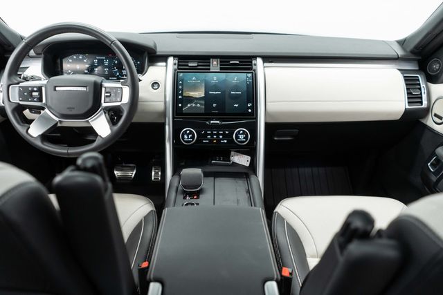 2024 Land Rover Discovery P300 Dynamic SE - 23029327 - 7