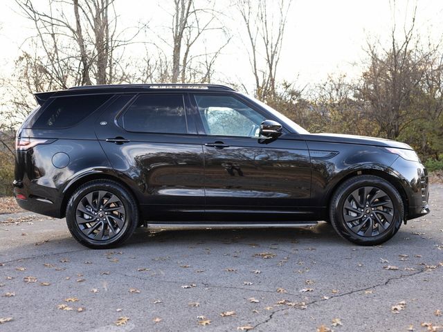 2024 Land Rover Discovery P300 Dynamic SE, Cold Climate Package, Fixed Side Steps - 22960810 - 10