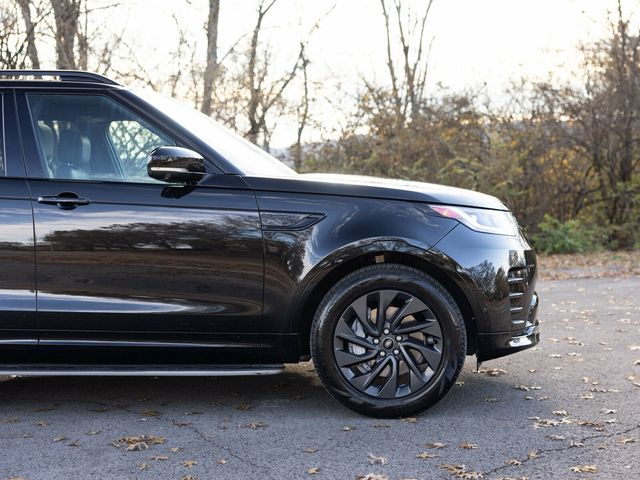 2024 Land Rover Discovery P300 Dynamic SE, Cold Climate Package, Fixed Side Steps - 22960810 - 11