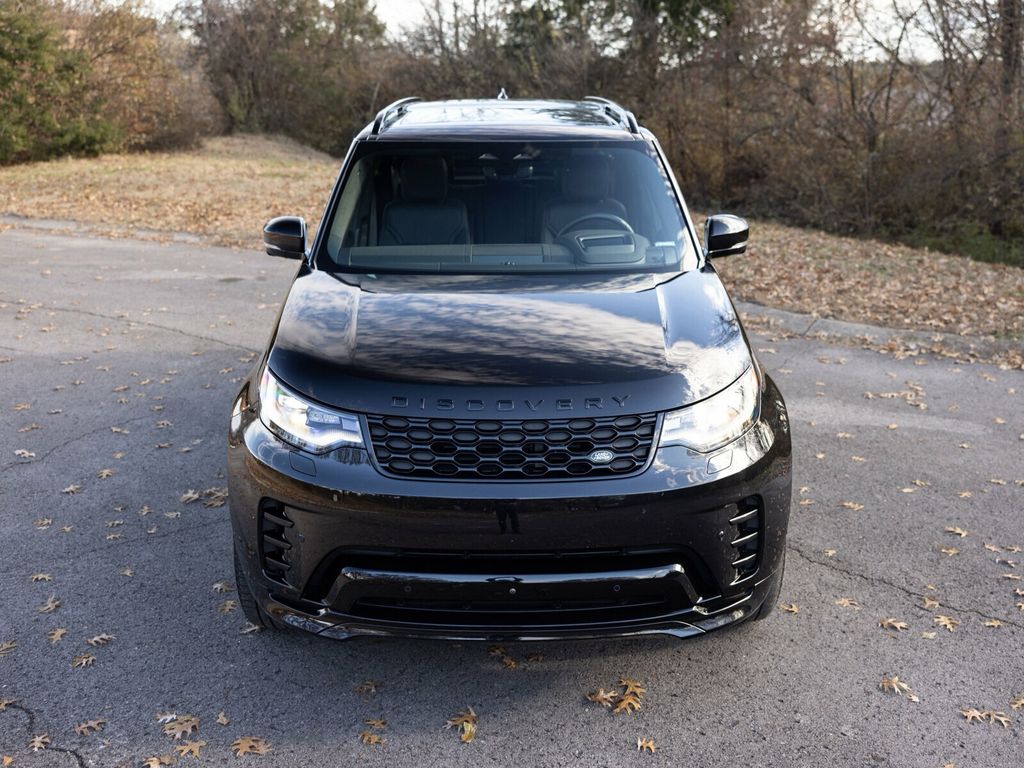 2024 Land Rover Discovery P300 Dynamic SE, Cold Climate Package, Fixed Side Steps - 22960810 - 15