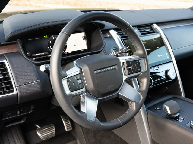 2024 Land Rover Discovery P300 Dynamic SE, Cold Climate Package, Fixed Side Steps - 22960810 - 28