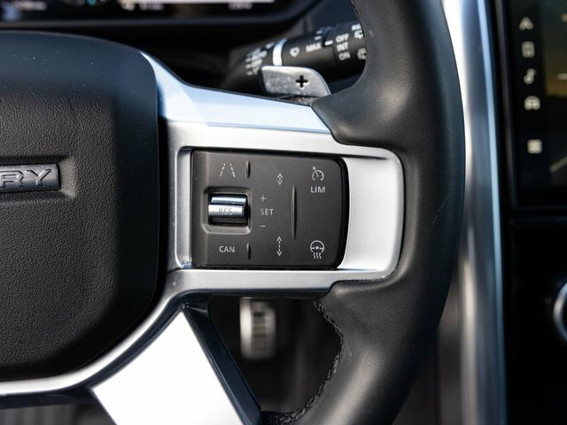 2024 Land Rover Discovery P300 Dynamic SE, Cold Climate Package, Fixed Side Steps - 22960810 - 37