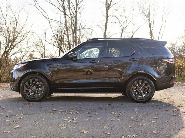 2024 Land Rover Discovery P300 Dynamic SE, Cold Climate Package, Fixed Side Steps - 22960810 - 3