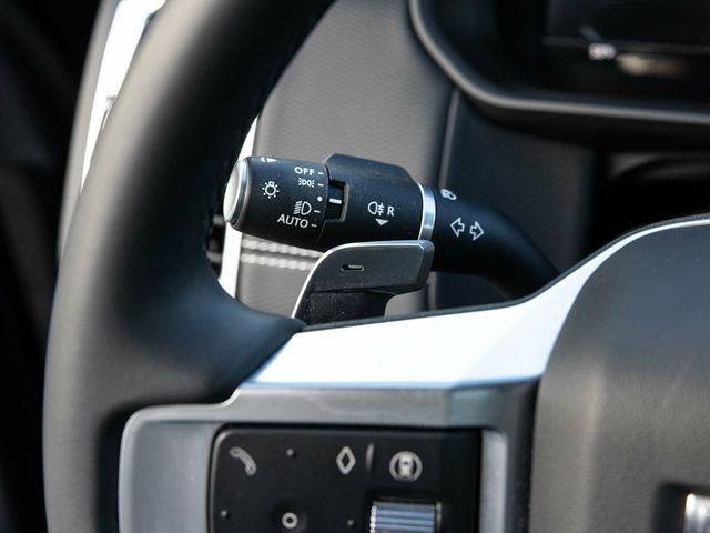 2024 Land Rover Discovery P300 Dynamic SE, Cold Climate Package, Fixed Side Steps - 22960810 - 43