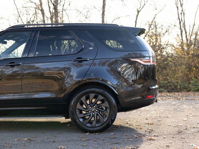 2024 Land Rover Discovery P300 Dynamic SE, Cold Climate Package, Fixed Side Steps - 22960810 - 4
