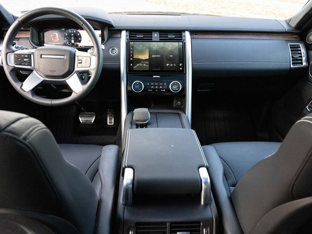 2024 Land Rover Discovery P300 Dynamic SE, Cold Climate Package, Fixed Side Steps - 22960810 - 53