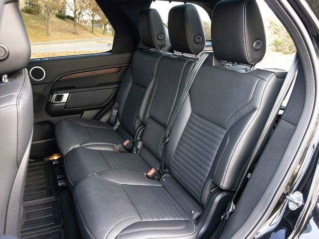 2024 Land Rover Discovery P300 Dynamic SE, Cold Climate Package, Fixed Side Steps - 22960810 - 57