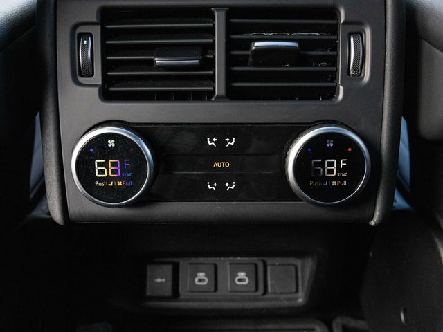 2024 Land Rover Discovery P300 Dynamic SE, Cold Climate Package, Fixed Side Steps - 22960810 - 58