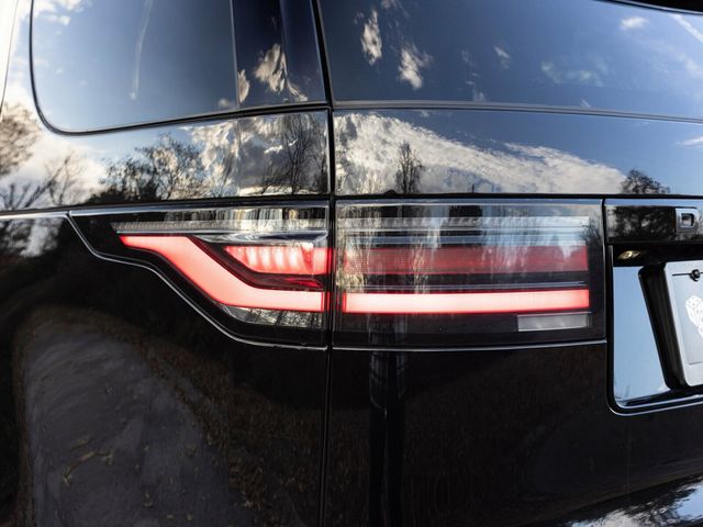 2024 Land Rover Discovery P300 Dynamic SE, Cold Climate Package, Fixed Side Steps - 22960810 - 65