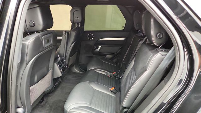 2024 Land Rover Discovery P300 Dynamic SE w/ Comfort & Wellbeing Pack - 23092308 - 20