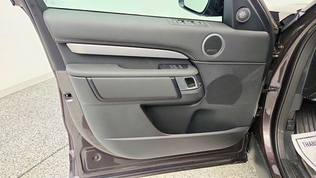 2024 Land Rover Discovery P300 Dynamic SE w/ Heated 3rd Row Seats & 20'' Wheels - 22997952 - 10