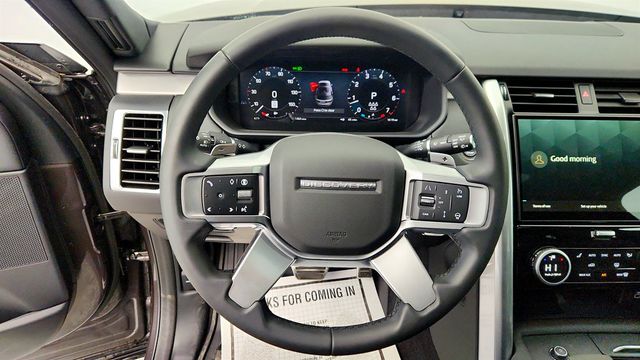 2024 Land Rover Discovery P300 Dynamic SE w/ Heated 3rd Row Seats & 20'' Wheels - 22997952 - 13