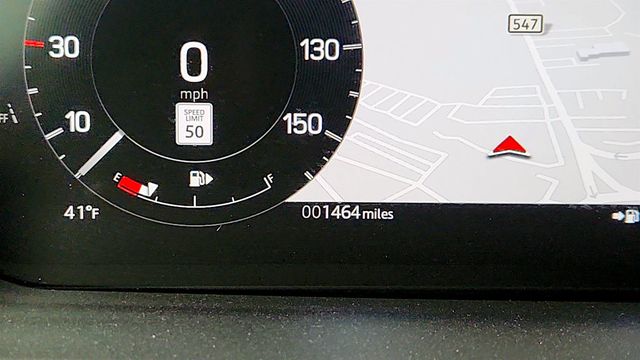 2024 Land Rover Discovery P300 Dynamic SE w/ Heated 3rd Row Seats & 20'' Wheels - 22997952 - 15