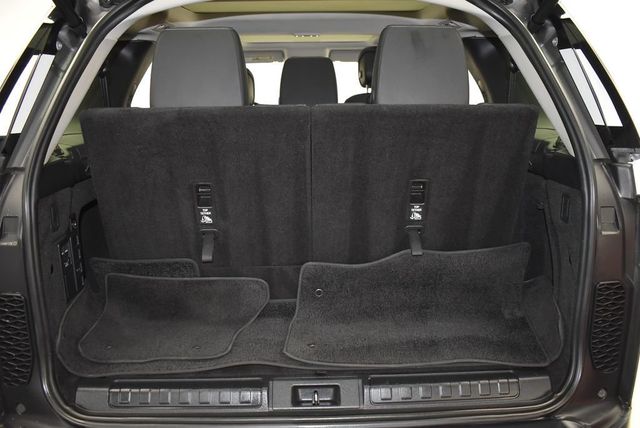 2024 Land Rover Discovery P300 S - 22921682 - 39