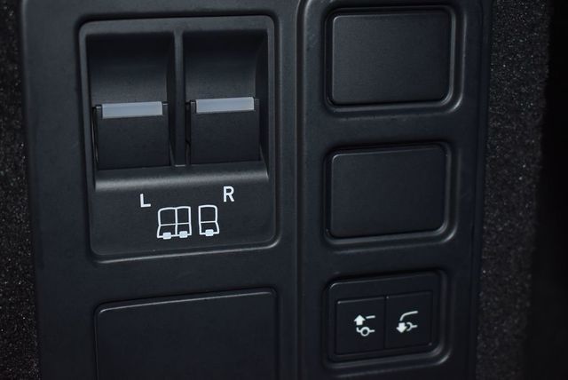 2024 Land Rover Discovery P300 S - 22921682 - 41