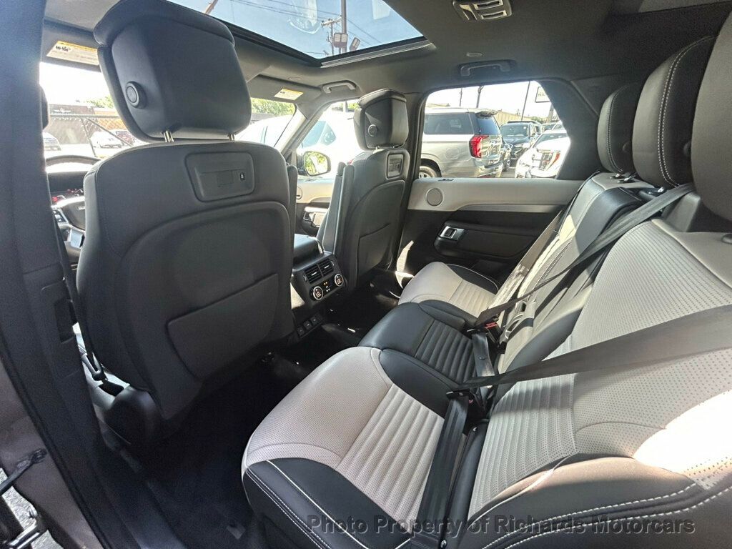 2024 Land Rover Discovery P360 Dynamic SE - 23057253 - 17