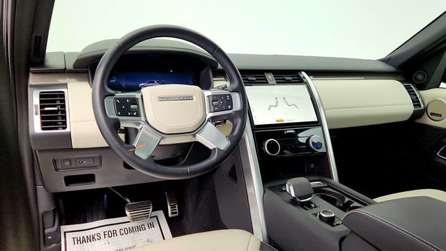 2024 Land Rover Discovery P360 Metropolitan Edition with 22'' Wheels & Cold Climate Pack - 22960770 - 11