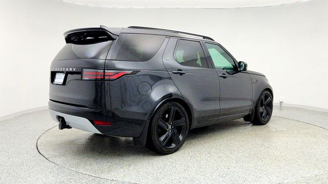 2024 Land Rover Discovery P360 Metropolitan Edition with 22'' Wheels & Cold Climate Pack - 22960770 - 4