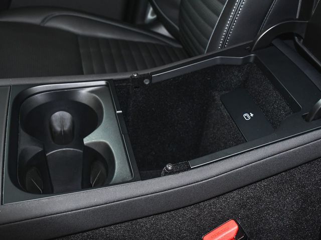 2024 Land Rover Discovery Sport SE - 23010194 - 50
