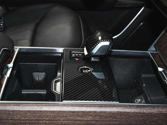 2024 Land Rover Range Rover Autobiography - 22977903 - 67