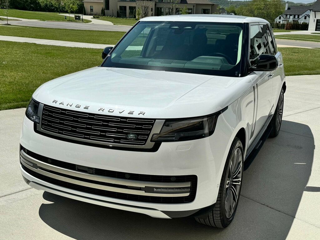 2024 Land Rover Range Rover NEW!!! Only 62 Miles, Ostuni Pearl White, Fixed Side Steps - 22402213 - 7