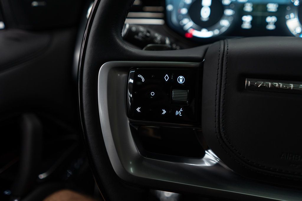 2024 Land Rover Range Rover SE photo 22