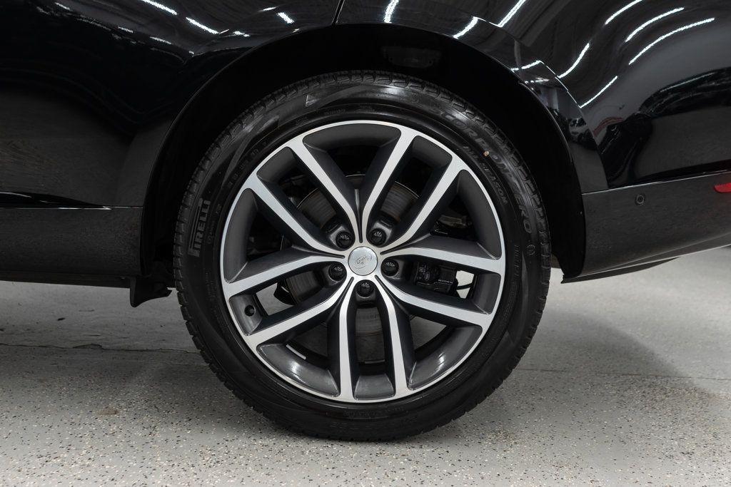 2024 Land Rover Range Rover SE photo 36