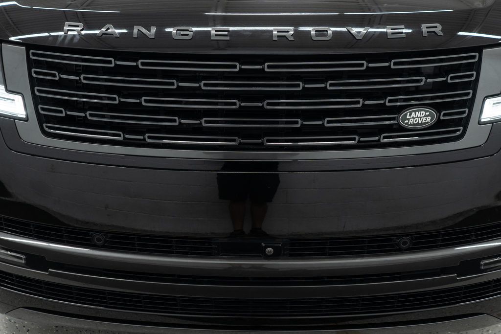 2024 Land Rover Range Rover SE photo 41