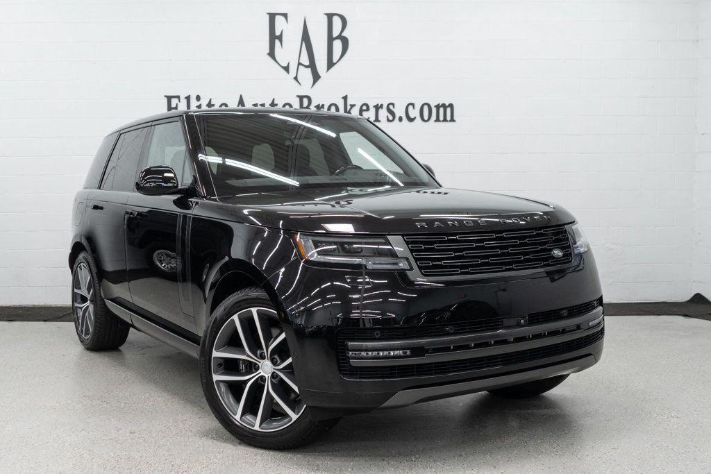 2024 Land Rover Range Rover SE photo 46