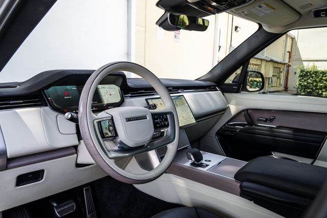 2024 Land Rover Range Rover P400 SE SWB - 23014162 - 14