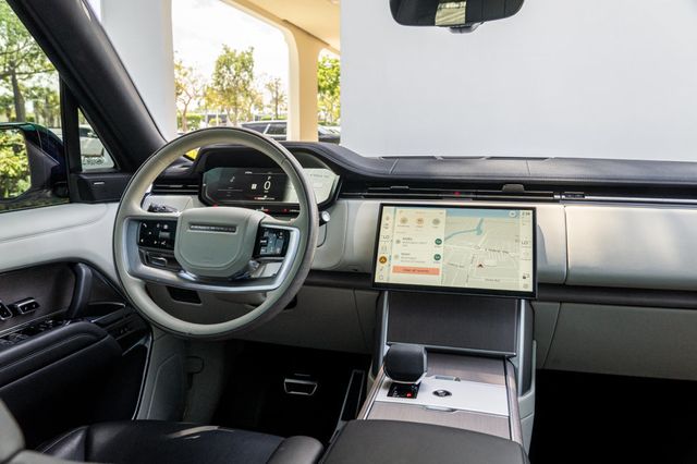 2024 Land Rover Range Rover P400 SE SWB - 23014162 - 18