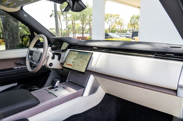 2024 Land Rover Range Rover P400 SE SWB - 23014162 - 25