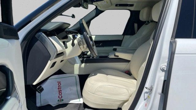 2024 Land Rover Range Rover P530 Autobiography LWB - 23015300 - 9