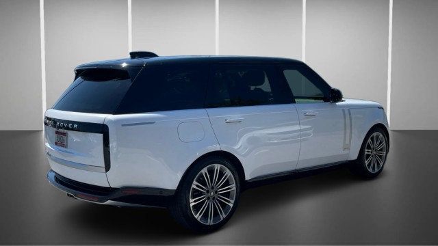 2024 Land Rover Range Rover P530 Autobiography LWB - 23015300 - 3