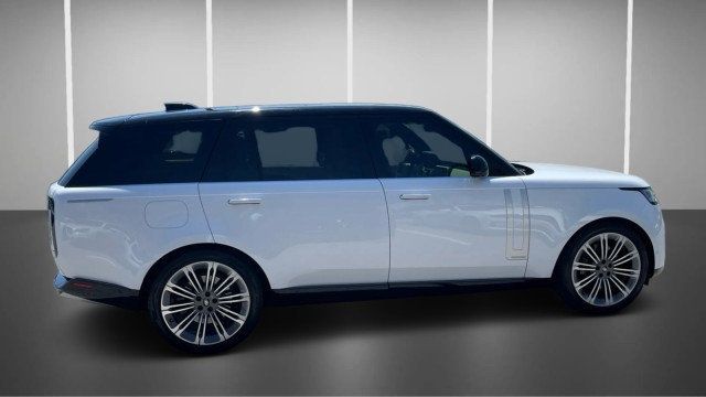 2024 Land Rover Range Rover P530 Autobiography LWB - 23015300 - 5