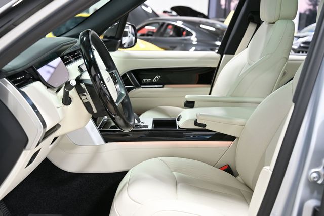 2024 Land Rover Range Rover P530 SE SWB - 22980403 - 20