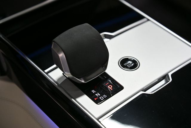 2024 Land Rover Range Rover P530 SE SWB - 22980403 - 44